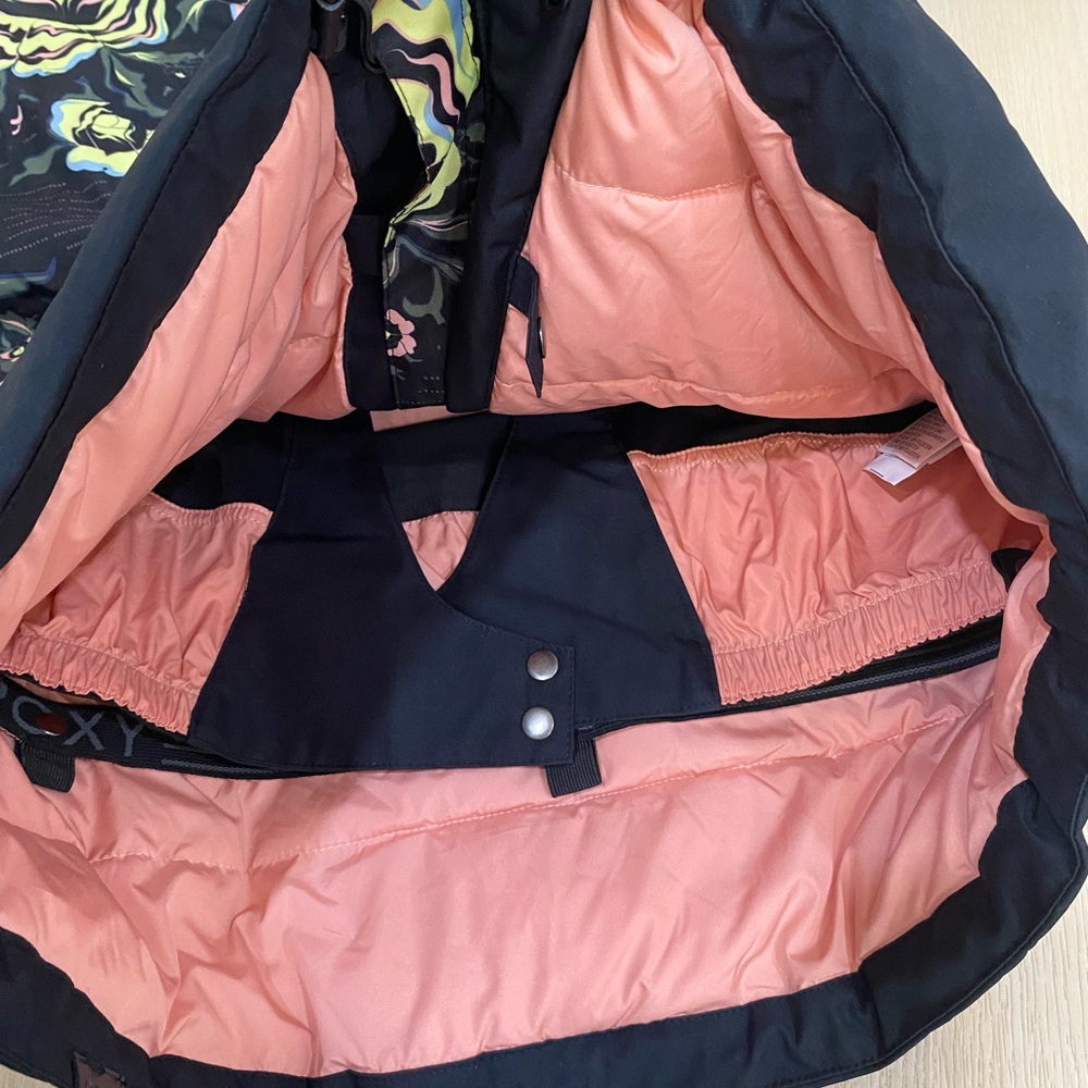 NWT Roxy Women Jet Ski Dry Flight Ski Snow Jacket Floral Size M Waterproof - Picture 12 of 16